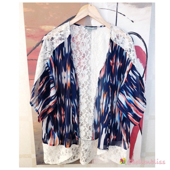 Open Front Cardigan Lace, Size M - Picture 2 of 5